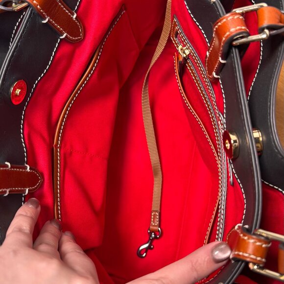 Dooney & Bourke Black Lucca Leather Barlow Purse - Picture 8 of 8